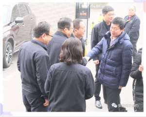 市政協(xié)副主席、住建局黨組書記、局長(zhǎng)侯津琪到益和熱力公司走訪慰問一線職工